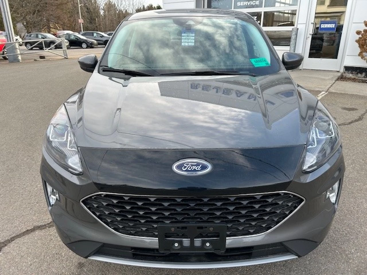 2022 Ford Escape SEL AWD Main Image