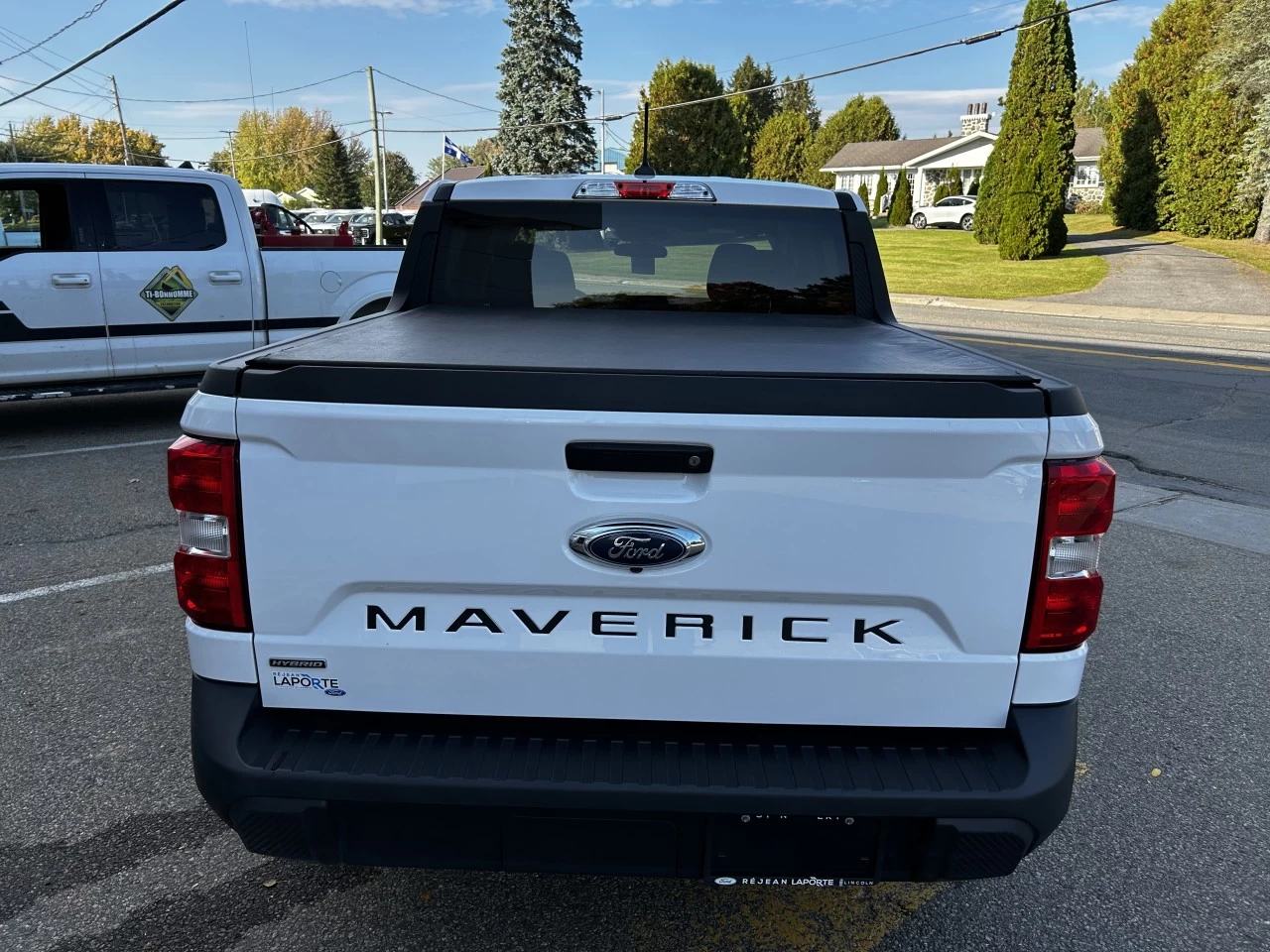 2022 Ford Maverick XL Main Image