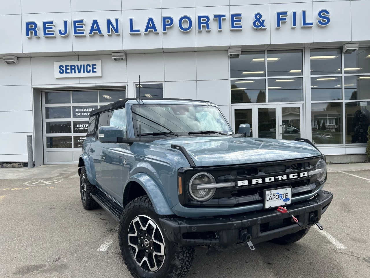 2022 Ford Bronco Outer Banks Image principale