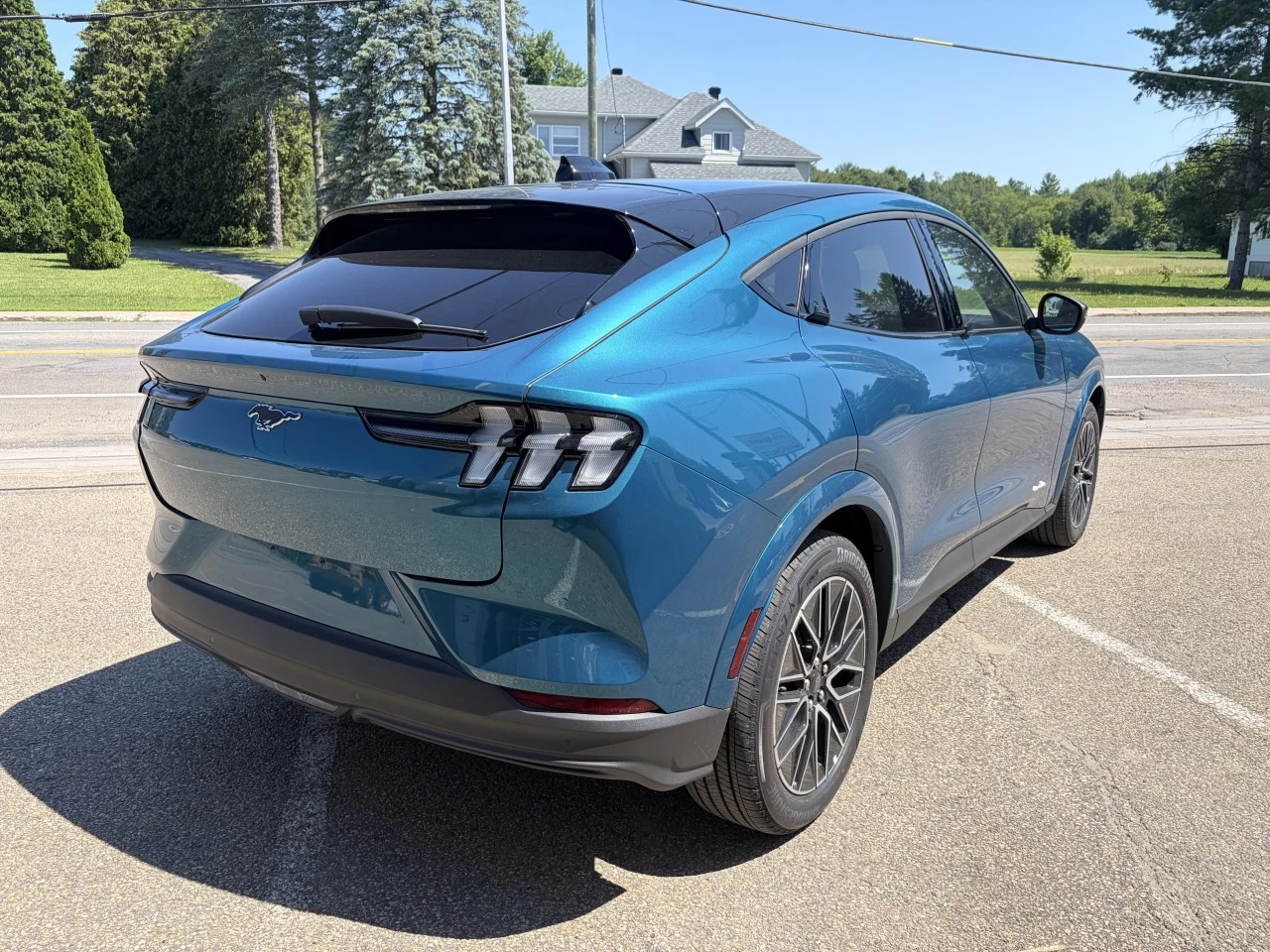 2026 Ford Mustang Mach-E PREMIUM https://www.st-norbertford.com/resize/b990ff35b810a3abc0cc817b2ca24889-1