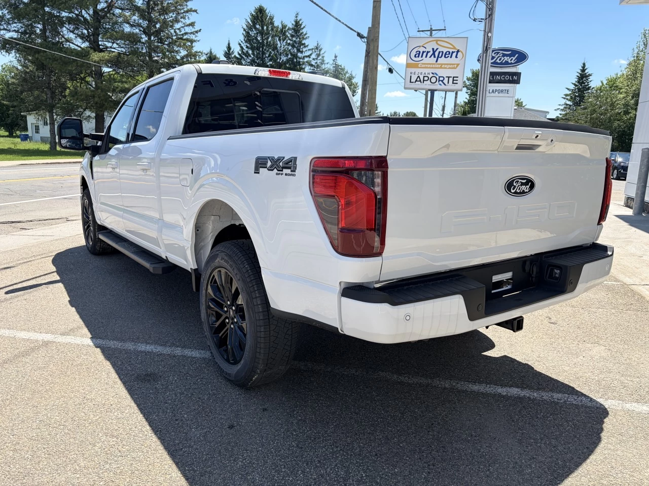 2026 Ford F-150 XLT https://www.st-norbertford.com/resize/b990ff35b810a3abc0cc817b2ca24889-1