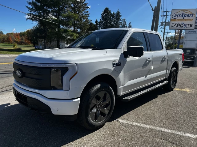 Ford F-150 Lightning FLASH 2025