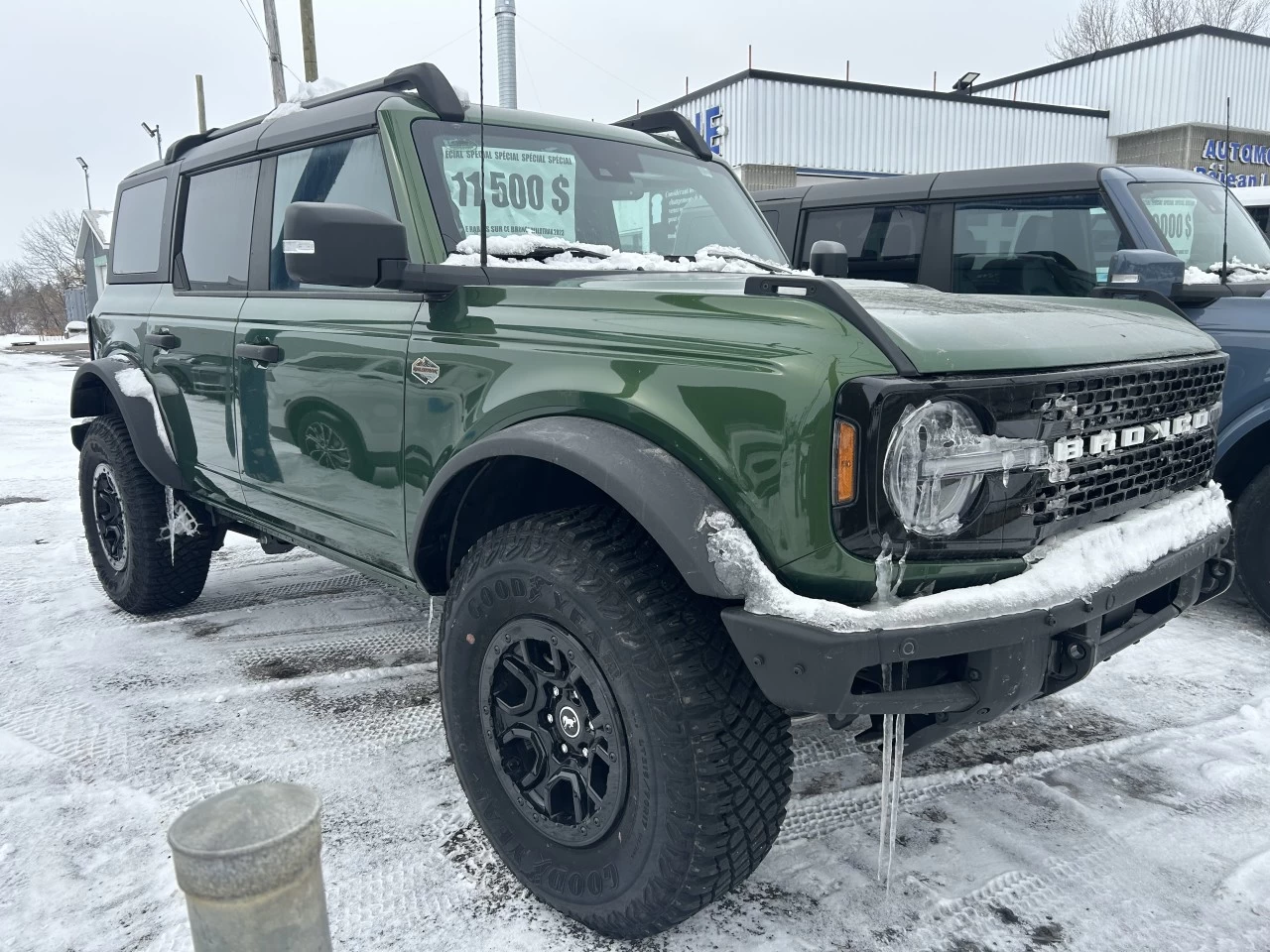 2023 Ford Bronco Wildtrak Main Image