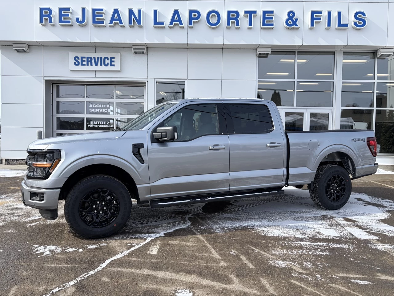 2026 Ford F-150 XLT 302A ECOBOOST 4X4 https://www.st-norbertford.com/resize/b990ff35b810a3abc0cc817b2ca24889-1