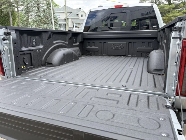 Ford F-150 XLT 302A ECOBOOST 4X4 2026
