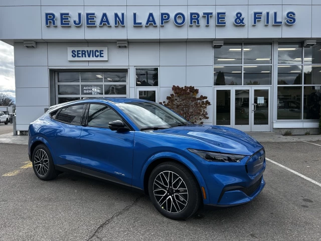 Ford Mustang Mach-E PREMIUM AWD 2025