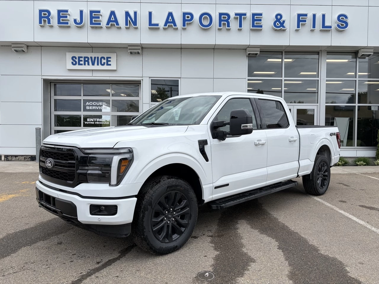2026 Ford F-150 LARIAT 4X4 SUPERCREW POWERBOOST HYBRID https://www.st-norbertford.com/resize/b990ff35b810a3abc0cc817b2ca24889-1