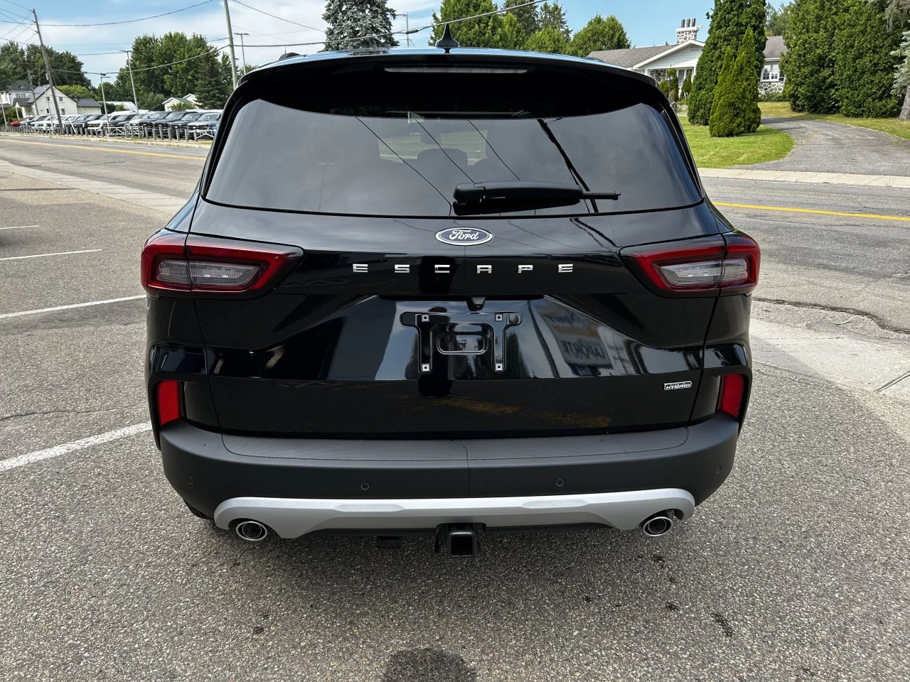 2025 Ford Escape PHEV https://www.st-norbertford.com/resize/b990ff35b810a3abc0cc817b2ca24889-1