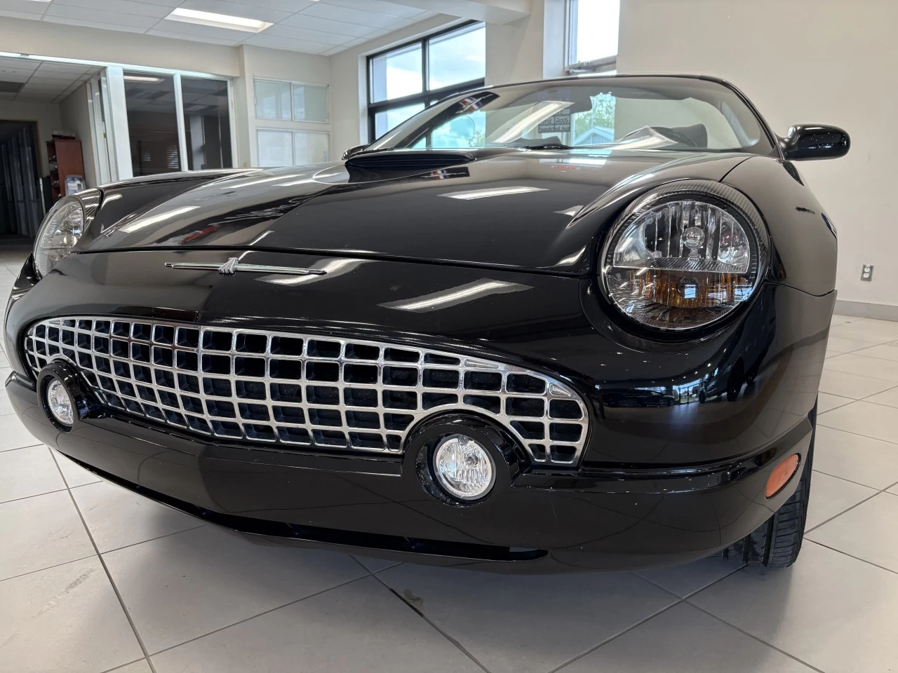 2005 Ford Thunderbird Cuir Main Image