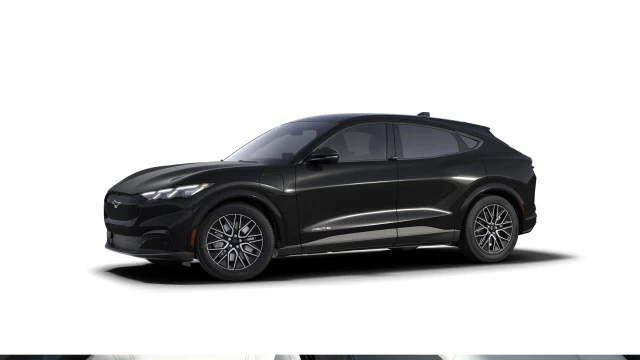 Ford Mustang Mach-E PREMIUM AWD 2025