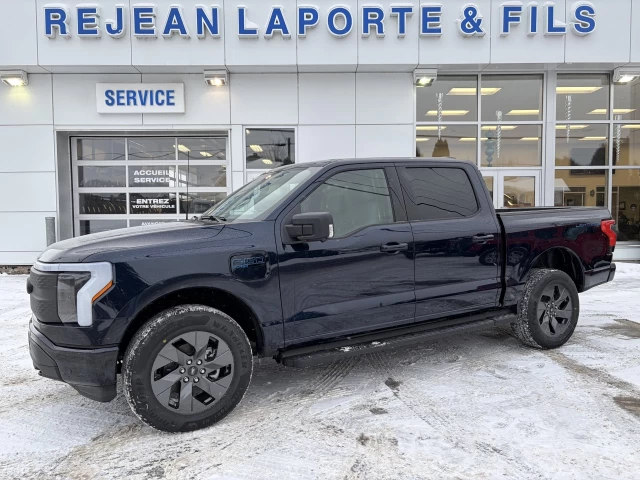 Ford F-150 Lightning FLASH 2025