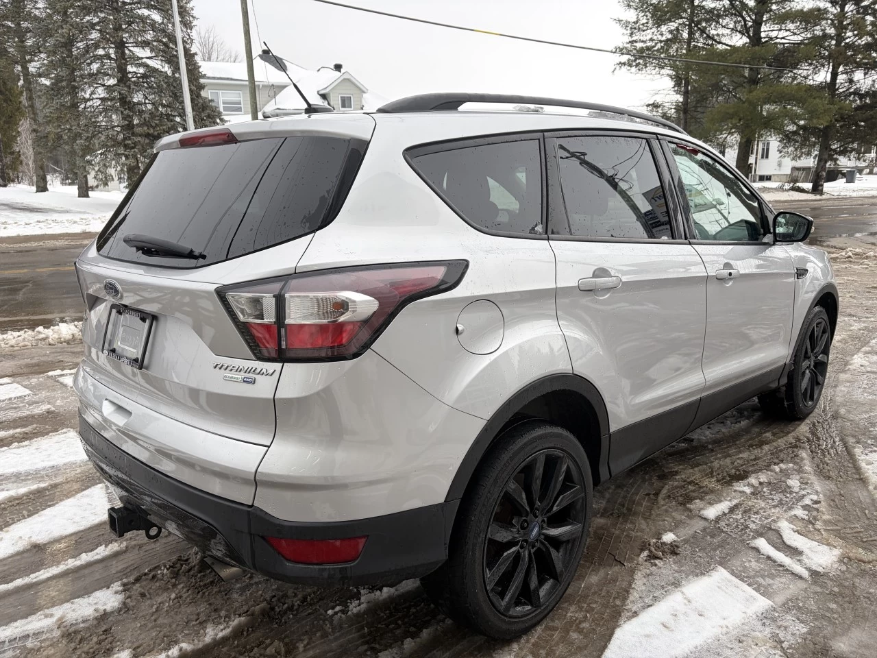 2017 Ford Escape TITANIUM AWD 2.0L, CUIR, GPS, TOIT PANO SYNC3 CAMÉRA DE RECUL https://www.st-norbertford.com/resize/b990ff35b810a3abc0cc817b2ca24889-1