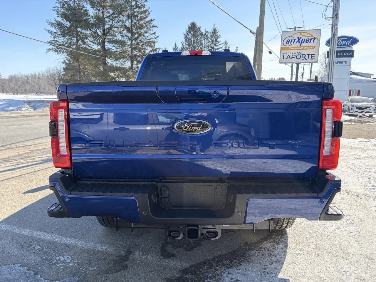 2026 Ford F-250 Super Duty XLT https://www.st-norbertford.com/resize/b990ff35b810a3abc0cc817b2ca24889-1