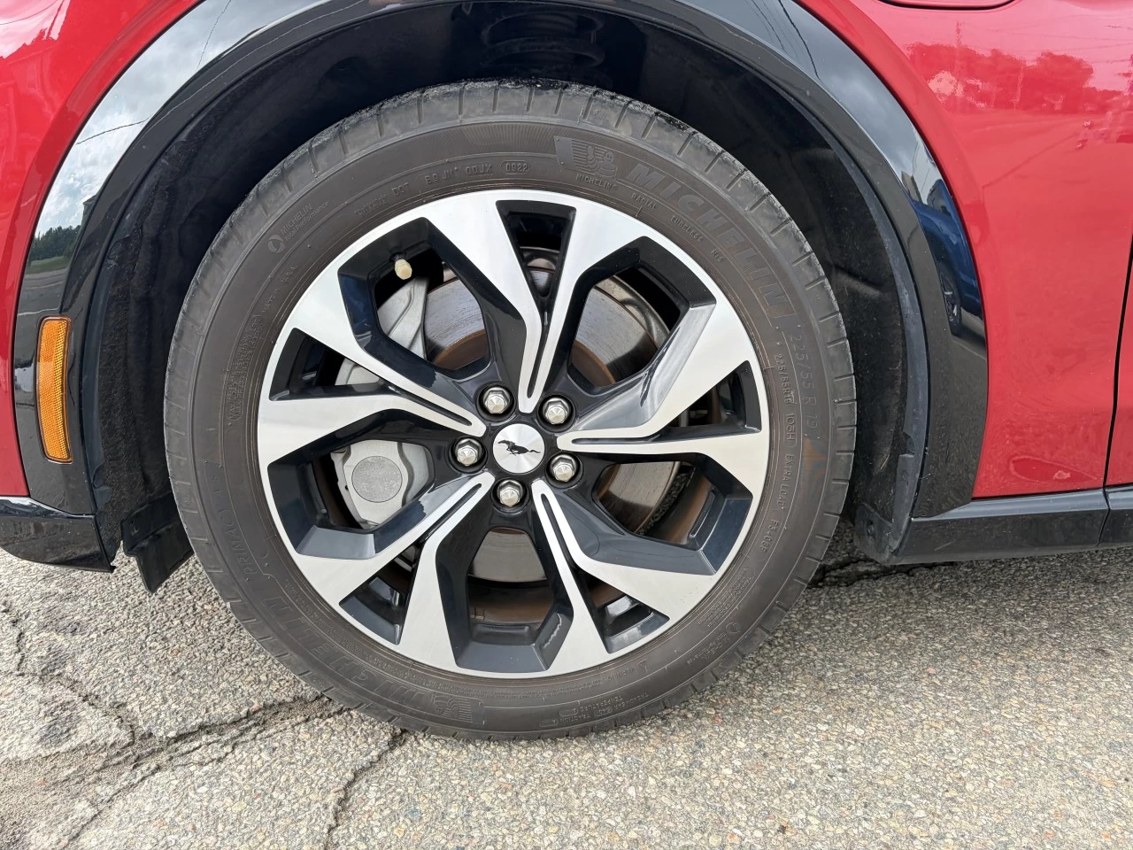 2022 Ford Mustang Mach-E PREMIUM LONG RANGE BATTERY TOIT PANORAMIQUE https://www.st-norbertford.com/resize/b990ff35b810a3abc0cc817b2ca24889-1