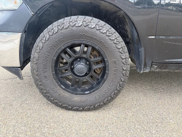 Ram 1500 ST 4X4 V8 2016