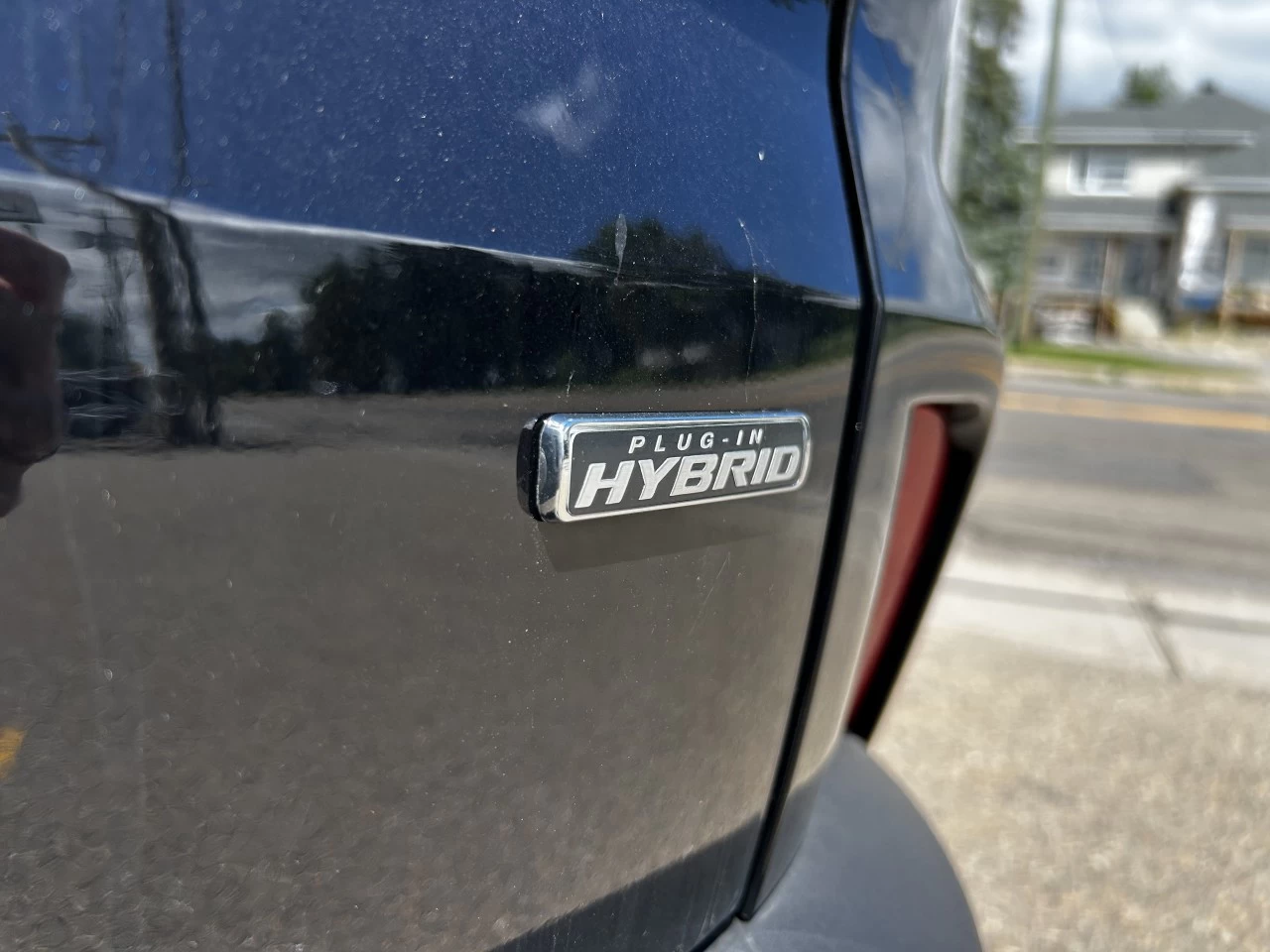 2025 Ford Escape PHEV FWD https://www.st-norbertford.com/resize/b990ff35b810a3abc0cc817b2ca24889-1