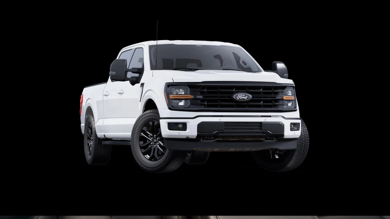 2025 Ford F-150 XLT Main Image