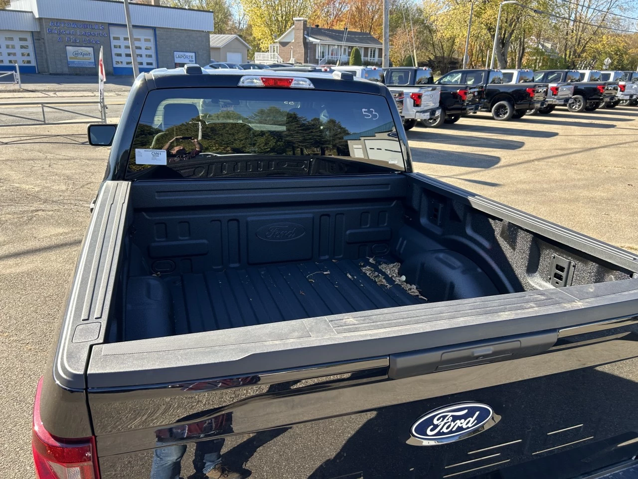 2025 Ford F-150 STX Image principale