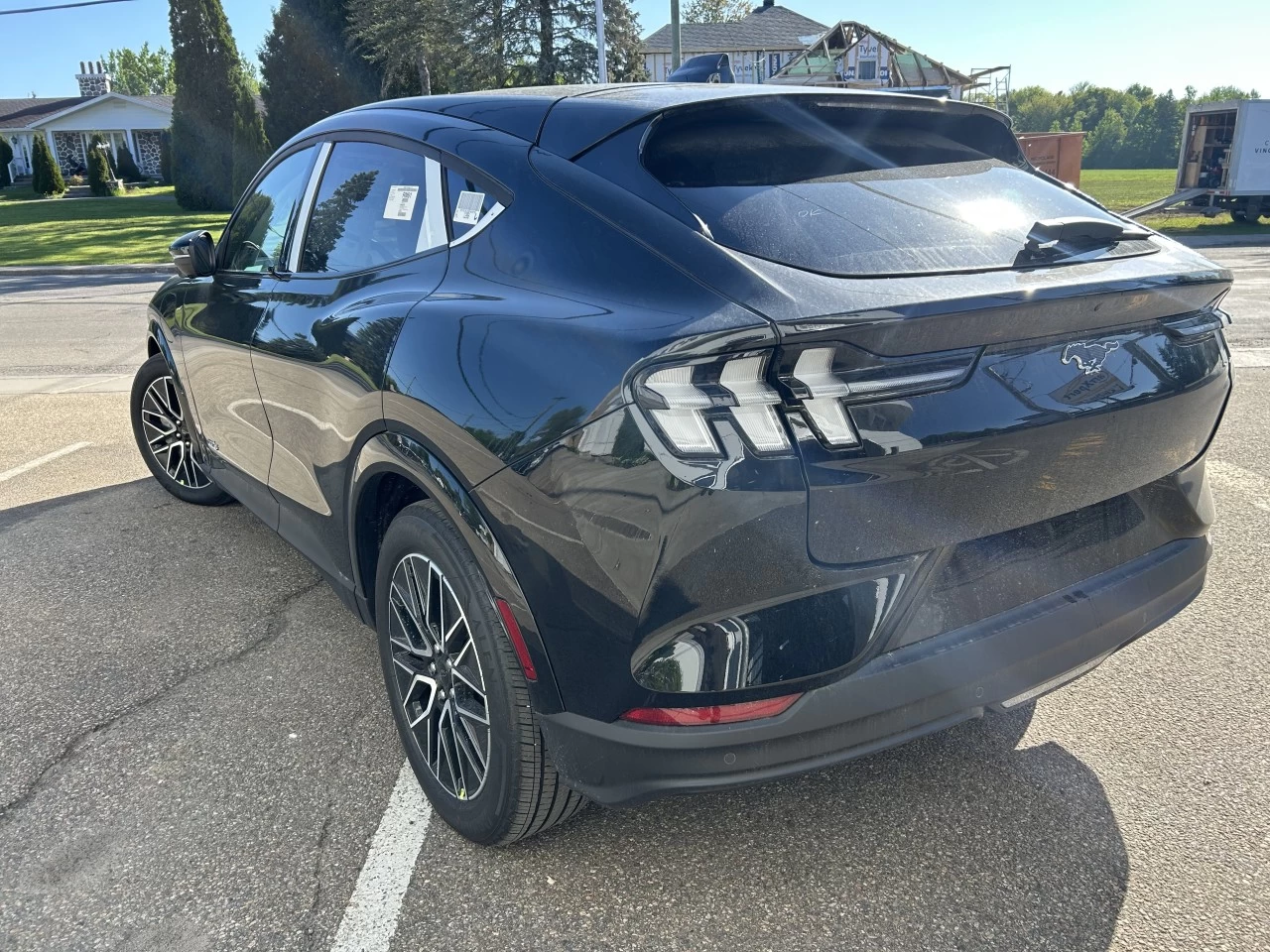 2025 Ford Mustang Mach-E Premium AWD https://www.st-norbertford.com/resize/b990ff35b810a3abc0cc817b2ca24889-1