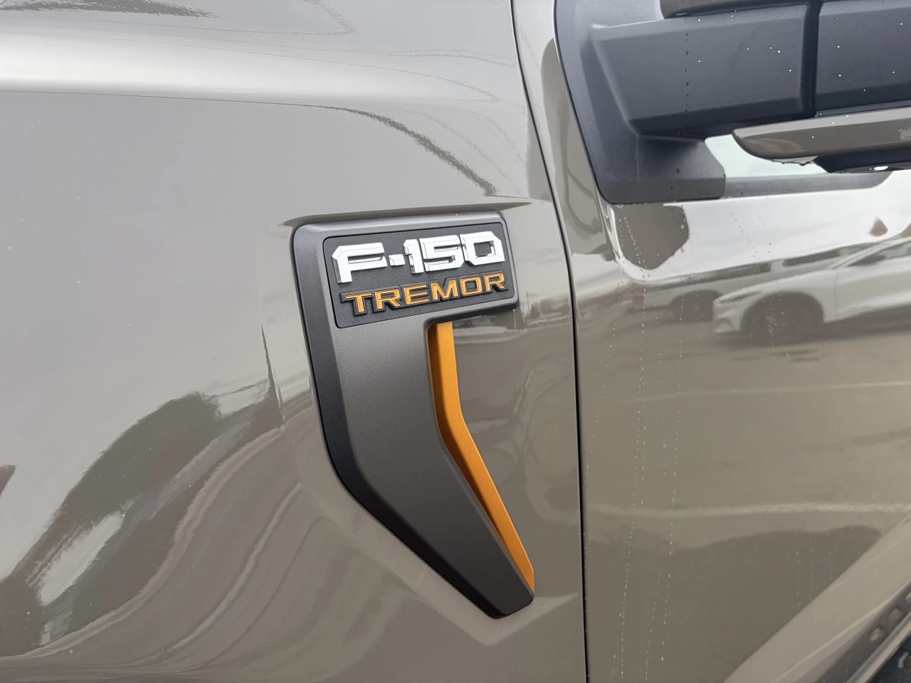 2026 Ford F-150 TREMOR TOIT OUVRANT 402A CUIR https://www.st-norbertford.com/resize/b990ff35b810a3abc0cc817b2ca24889-1