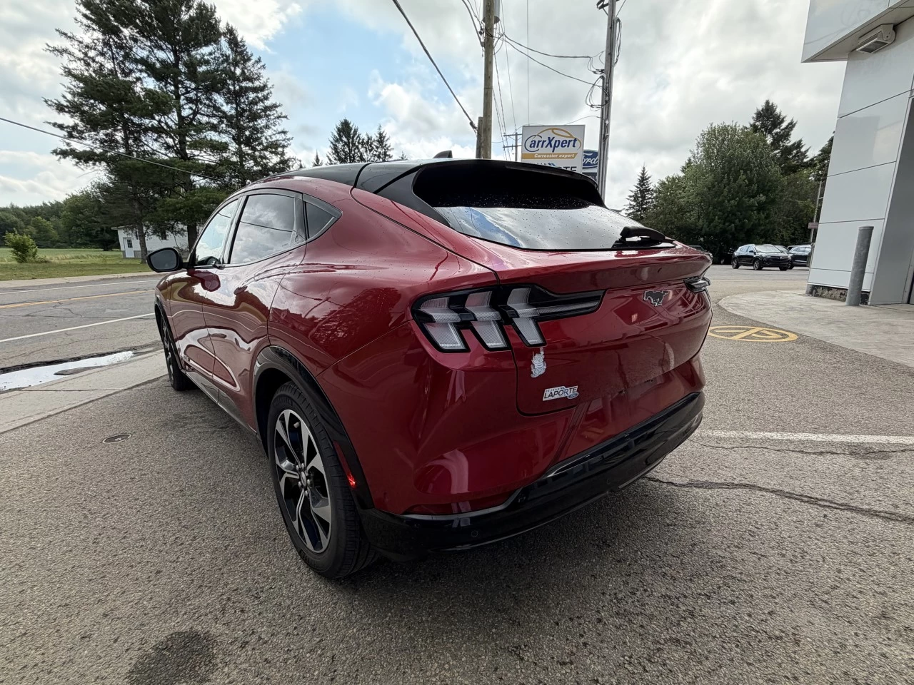 2022 Ford Mustang Mach-E PREMIUM LONG RANGE BATTERY TOIT PANORAMIQUE https://www.st-norbertford.com/resize/b990ff35b810a3abc0cc817b2ca24889-1