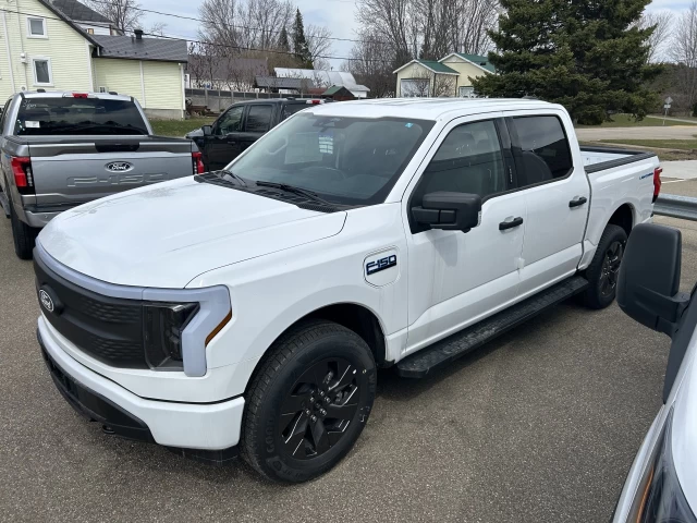 Ford F-150 Lightning XLT 2024