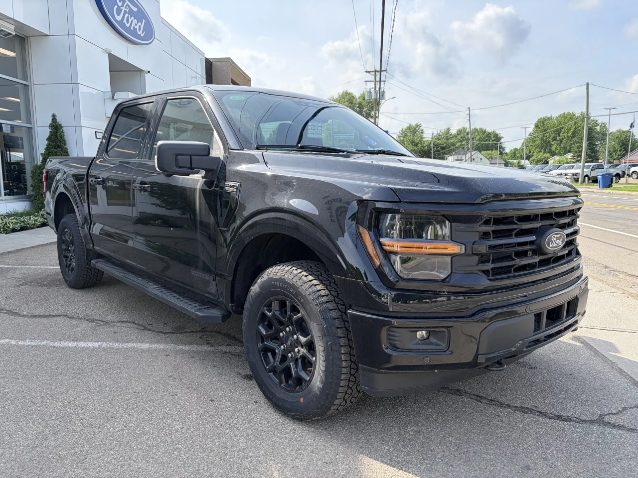 2026 Ford F-150 XLT 302A https://www.st-norbertford.com/resize/b990ff35b810a3abc0cc817b2ca24889-1