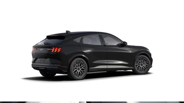 Ford Mustang Mach-E PREMIUM AWD 2025