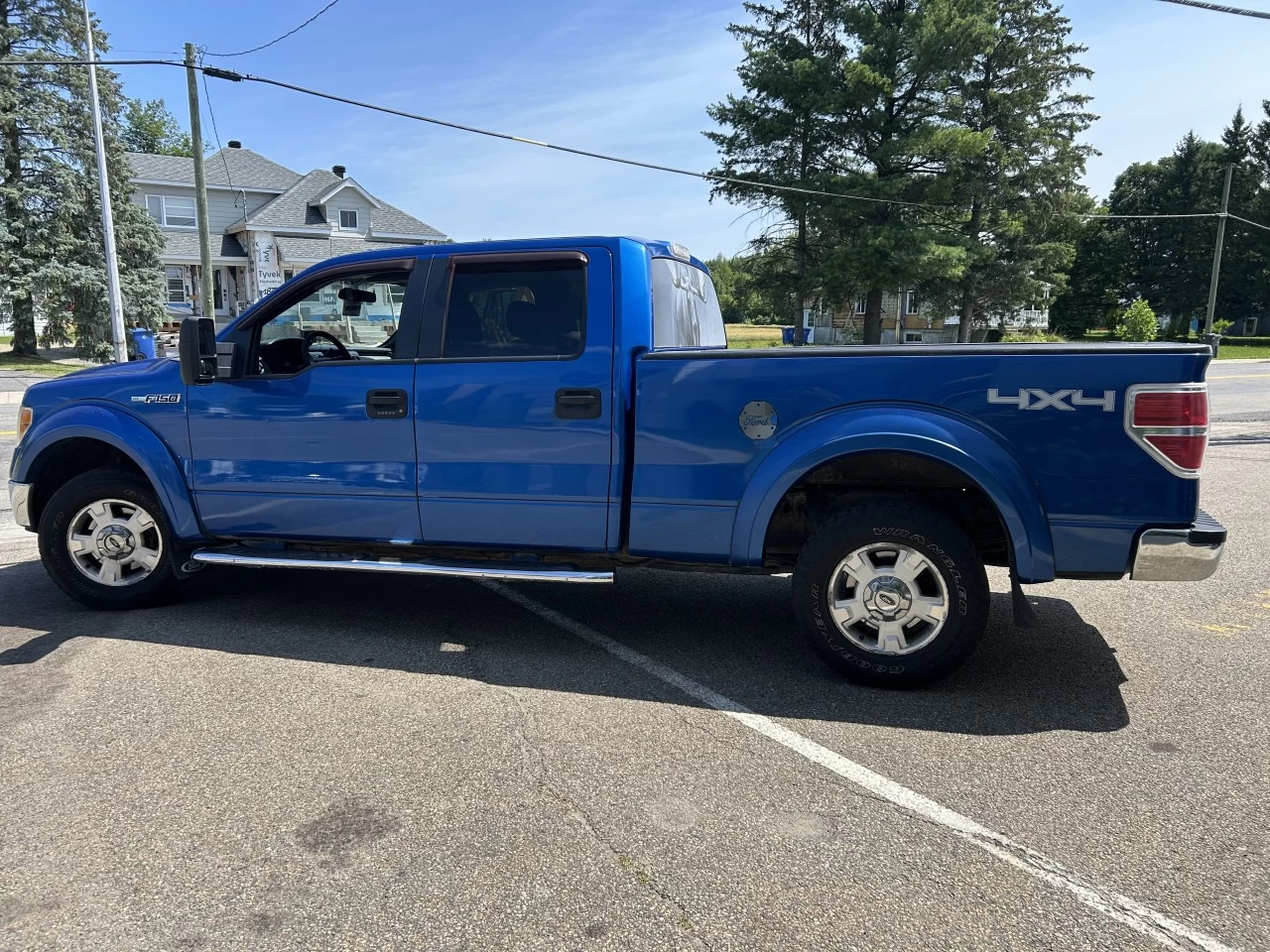 2011 Ford F-150 XLT Main Image