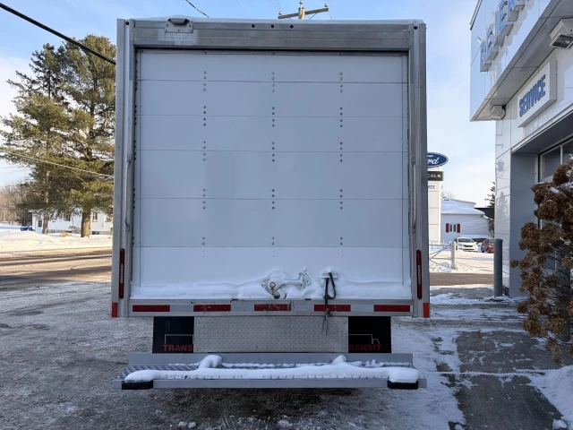 Ford E-450 Super Duty E-450 CUBE 16 PIEDS 2019