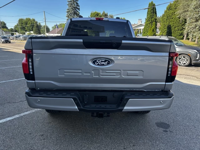 Ford F-150 Lightning FLASH 4x4 2025