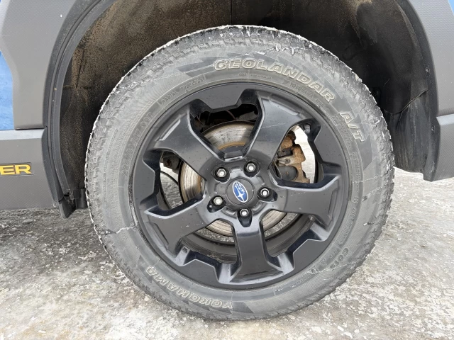 Subaru Forester WILDERNESS EYESIGHT TOIT PANORAMIQUE CARPLAY 2023