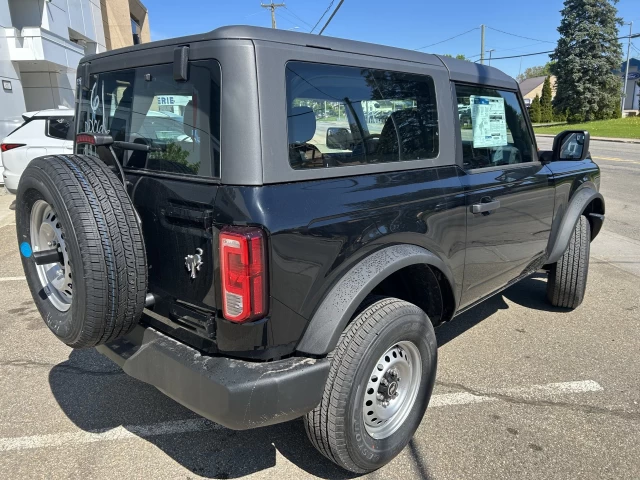 Ford Bronco Base 2025