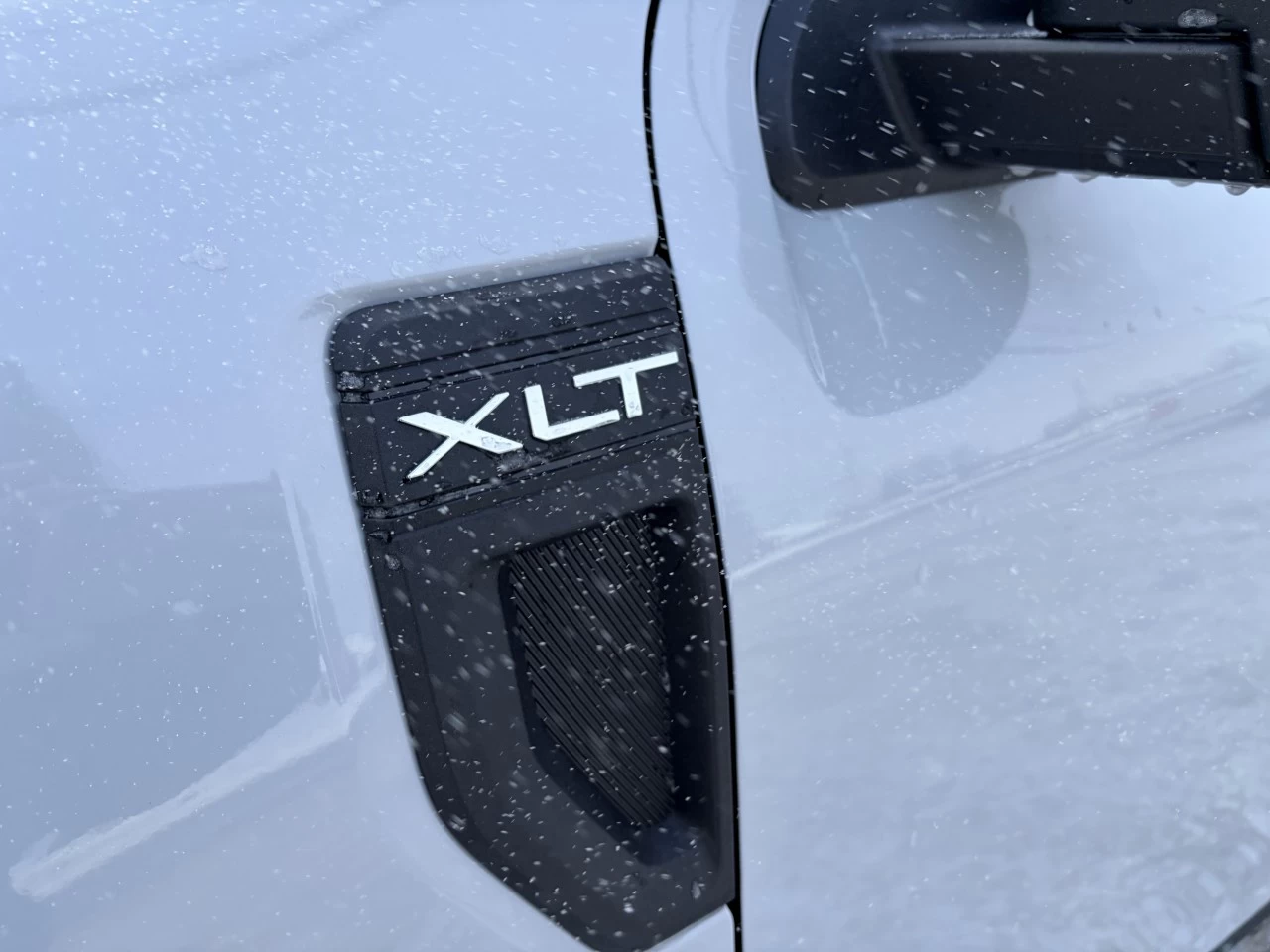 2026 Ford Maverick XLT https://www.st-norbertford.com/resize/b990ff35b810a3abc0cc817b2ca24889-1