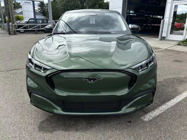 Ford Mustang Mach-E Premium AWD 2024