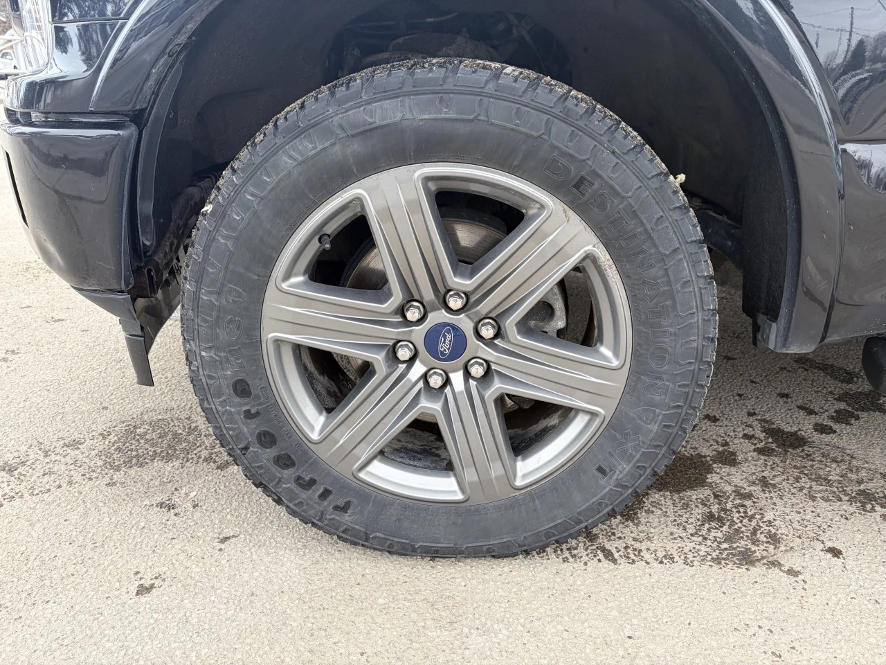 2020 Ford F-150 LARIAT 502A https://www.st-norbertford.com/resize/b990ff35b810a3abc0cc817b2ca24889-1