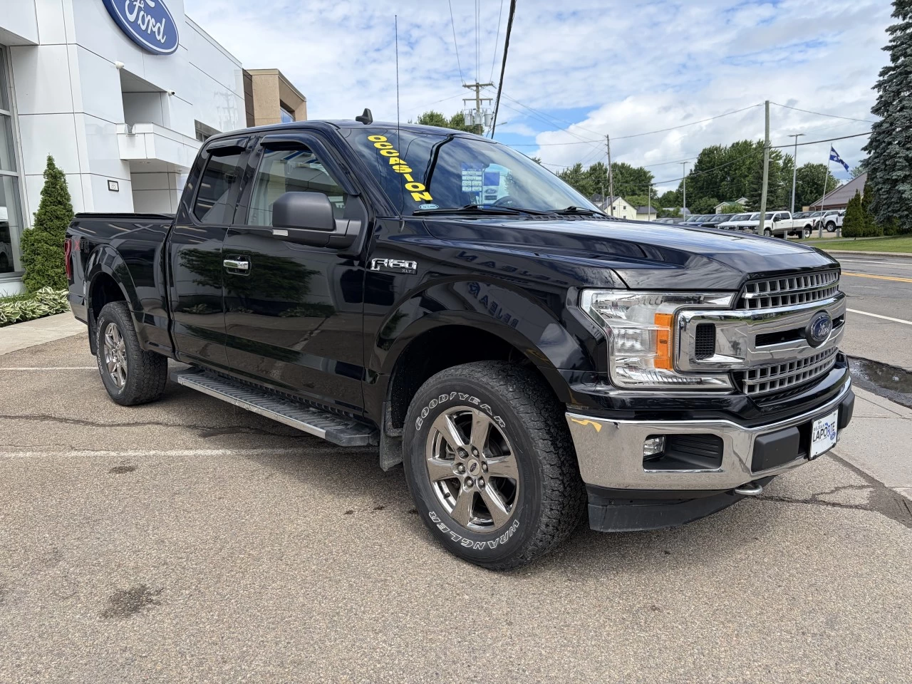 2020 Ford F-150 XLT Main Image