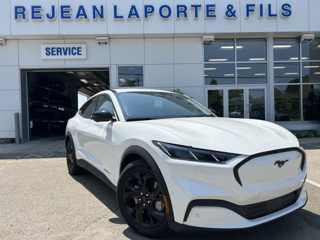 Ford Mustang Mach-E Select AWD 2024