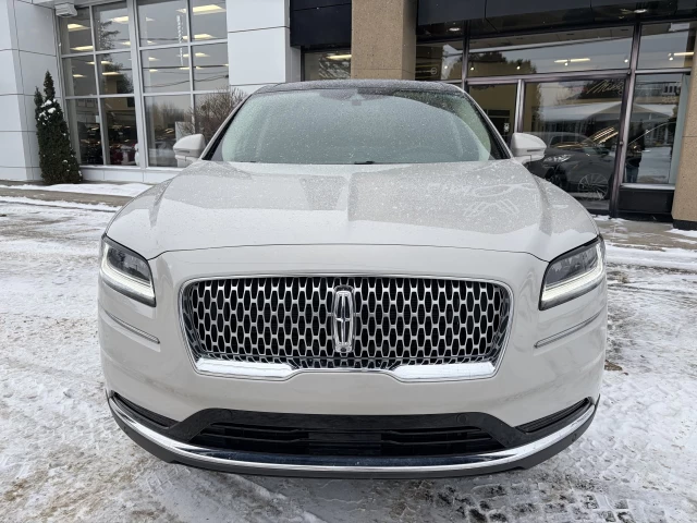 Lincoln Nautilus Reserve AWD 2022