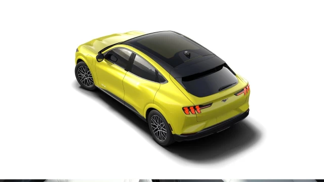 Ford Mustang Mach-E PREMIUM AWD 2025