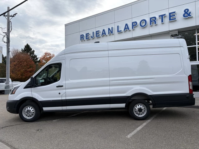 Ford Transit fourgon utilitaire T-350 148" EL Hi Rf 9500 GVWR AWD 2027