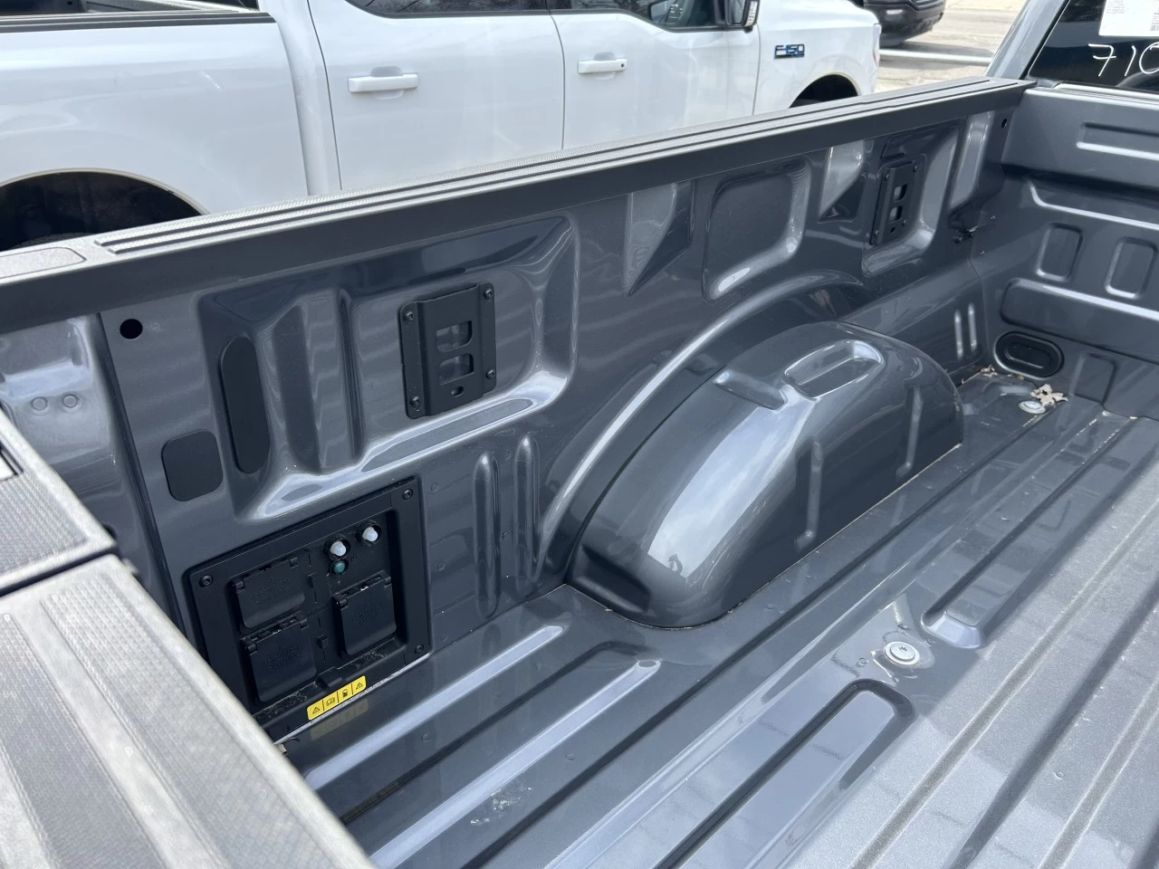 2024 Ford F-150 Lightning XLT 4x4 https://www.st-norbertford.com/resize/b990ff35b810a3abc0cc817b2ca24889-1