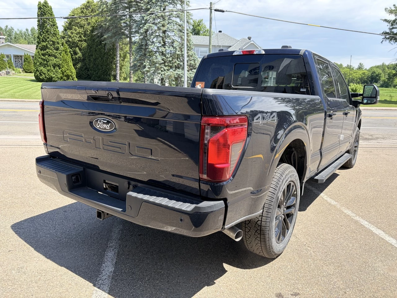 2026 Ford F-150 XLT https://www.st-norbertford.com/resize/b990ff35b810a3abc0cc817b2ca24889-1