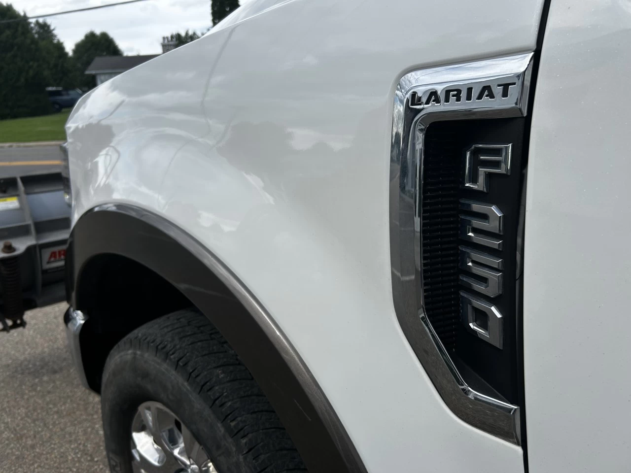 2022 Ford F-250 Super Duty LARIAT ULTIMATE **SANS INSPECTION/BALANCE** Image principale