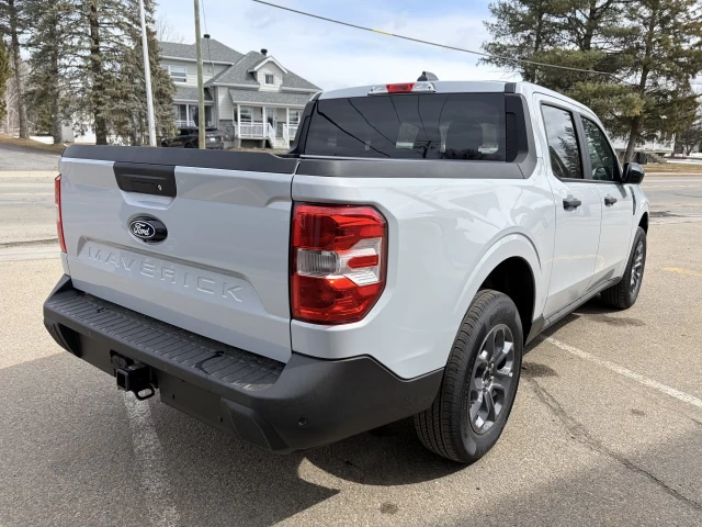 Ford Maverick XLT AWD HYBRIDE ENSEMBLE REMORQUAGE 4K 2026