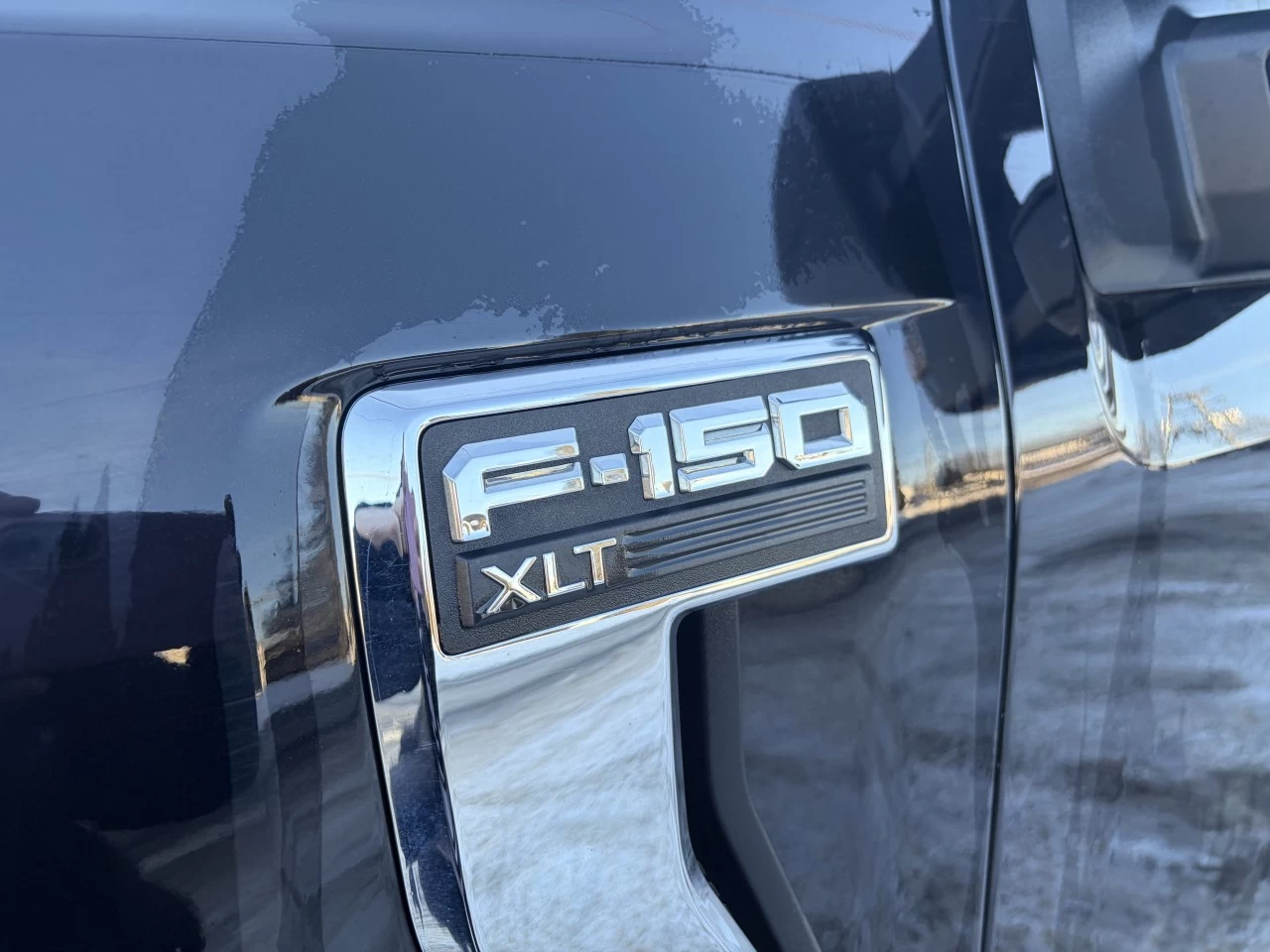 2021 Ford F-150 XLT 3.5L ECOBOOST, GENERATRICE 2KW, CREW, SIEGES CHAUFFANTS https://www.st-norbertford.com/resize/b990ff35b810a3abc0cc817b2ca24889-1