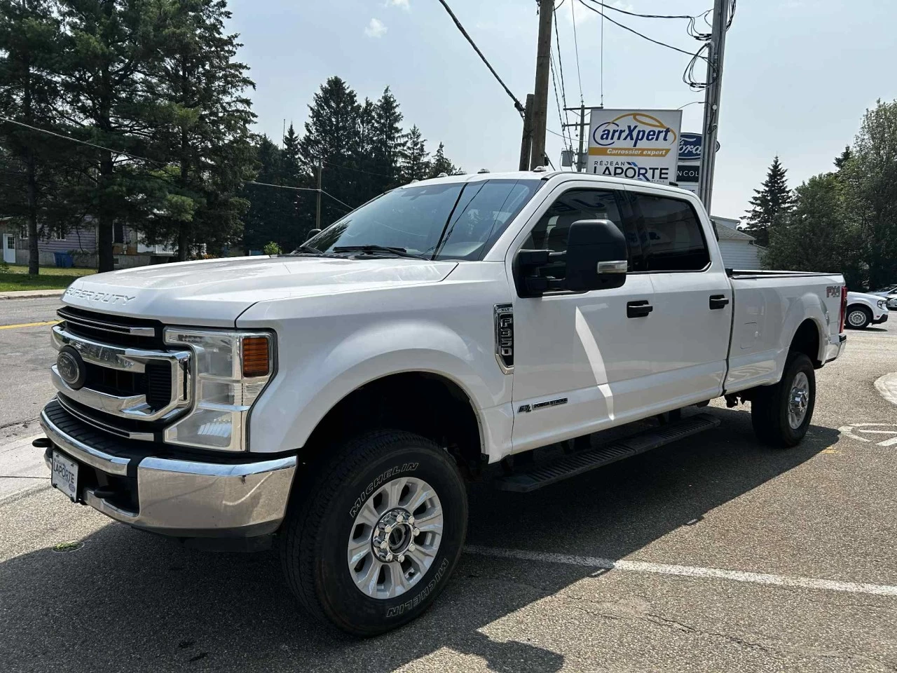 2020 Ford F-350 Super Duty XLT Image principale