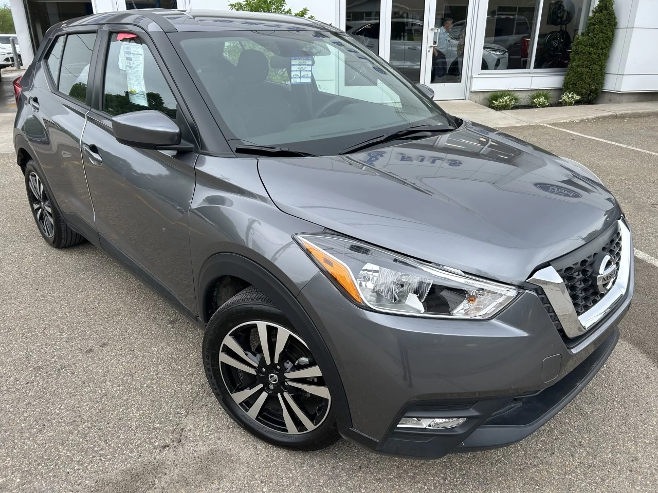 2019 Nissan Kicks SV Image principale
