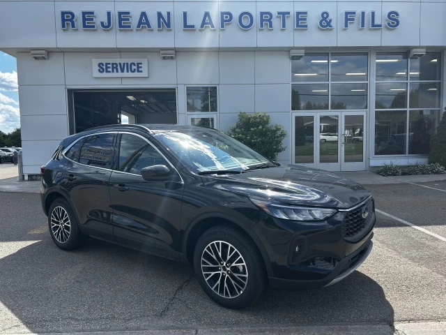 Ford Escape PHEV 2025
