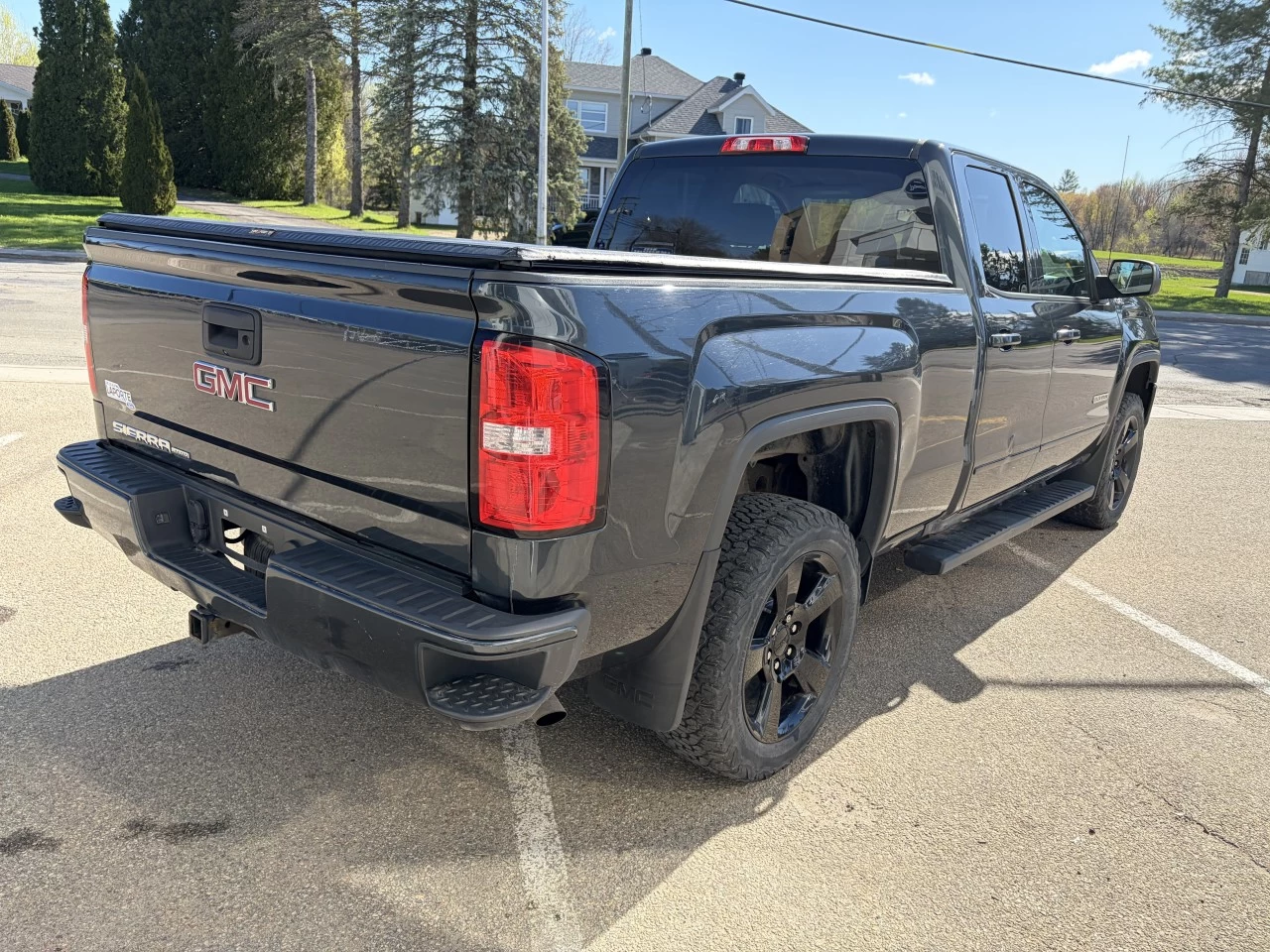 2019 GMC Sierra 1500 Limited 4WD Double Cab https://www.st-norbertford.com/resize/b990ff35b810a3abc0cc817b2ca24889-1
